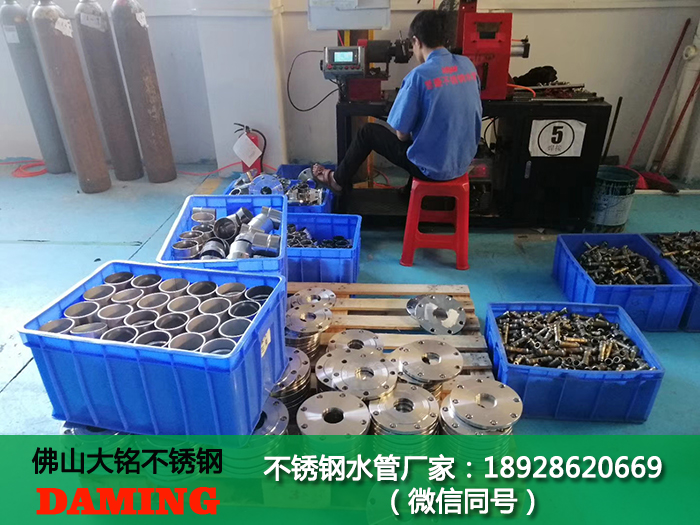 薄壁香蕉视频污下载水管